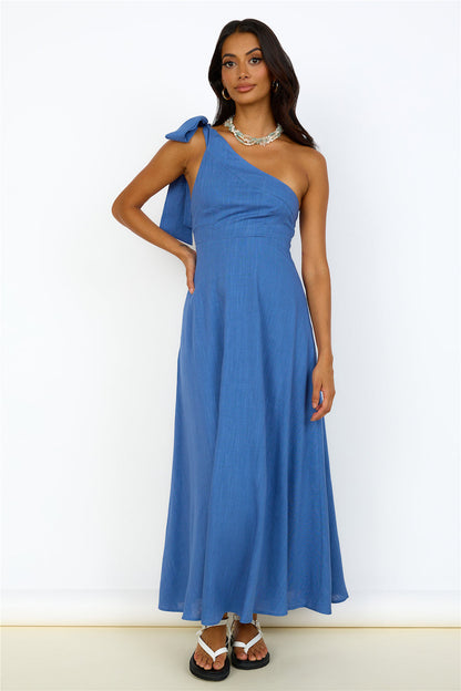 Fantasy Of Mine Maxi Dress Blue