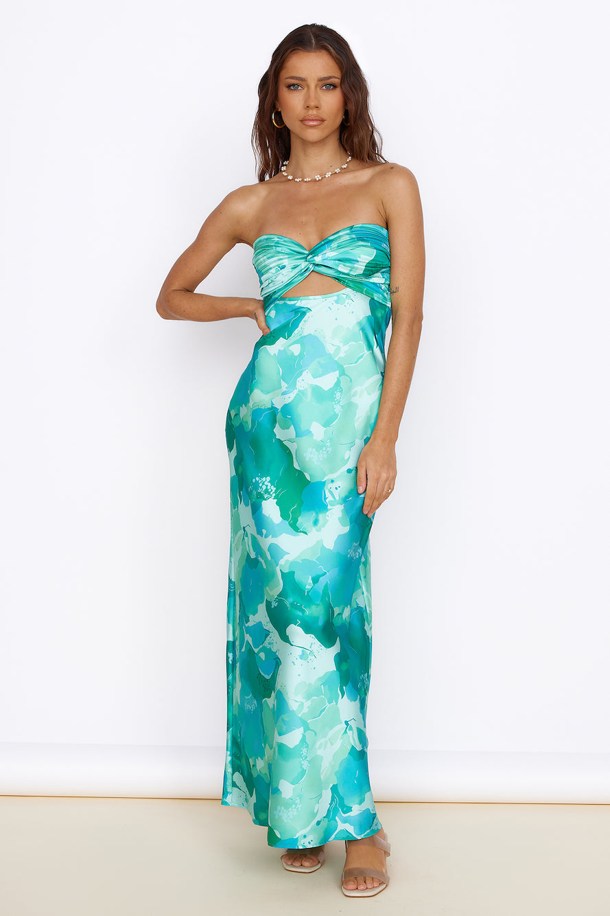 Time Stops Maxi Dress Green