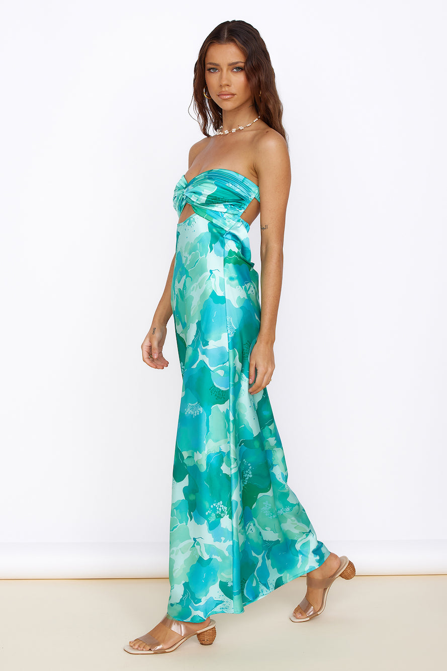 Time Stops Maxi Dress Green