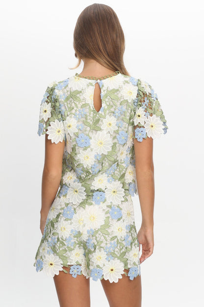 Heatwave Embroidered Shorts Floral Green