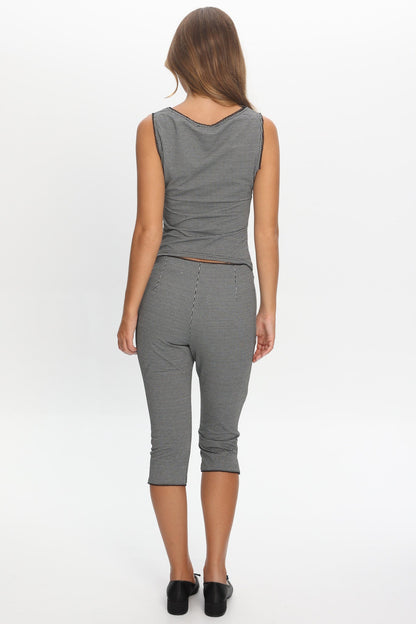 Girl's Trip Capri Pants Checker Black