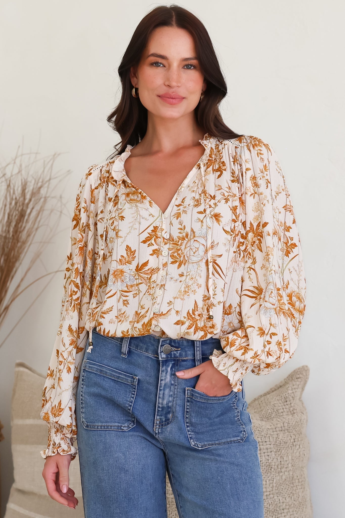 Moree Blouse - Frill Collar Neck Tie Button Down Shirt in Sorrento Print Cream