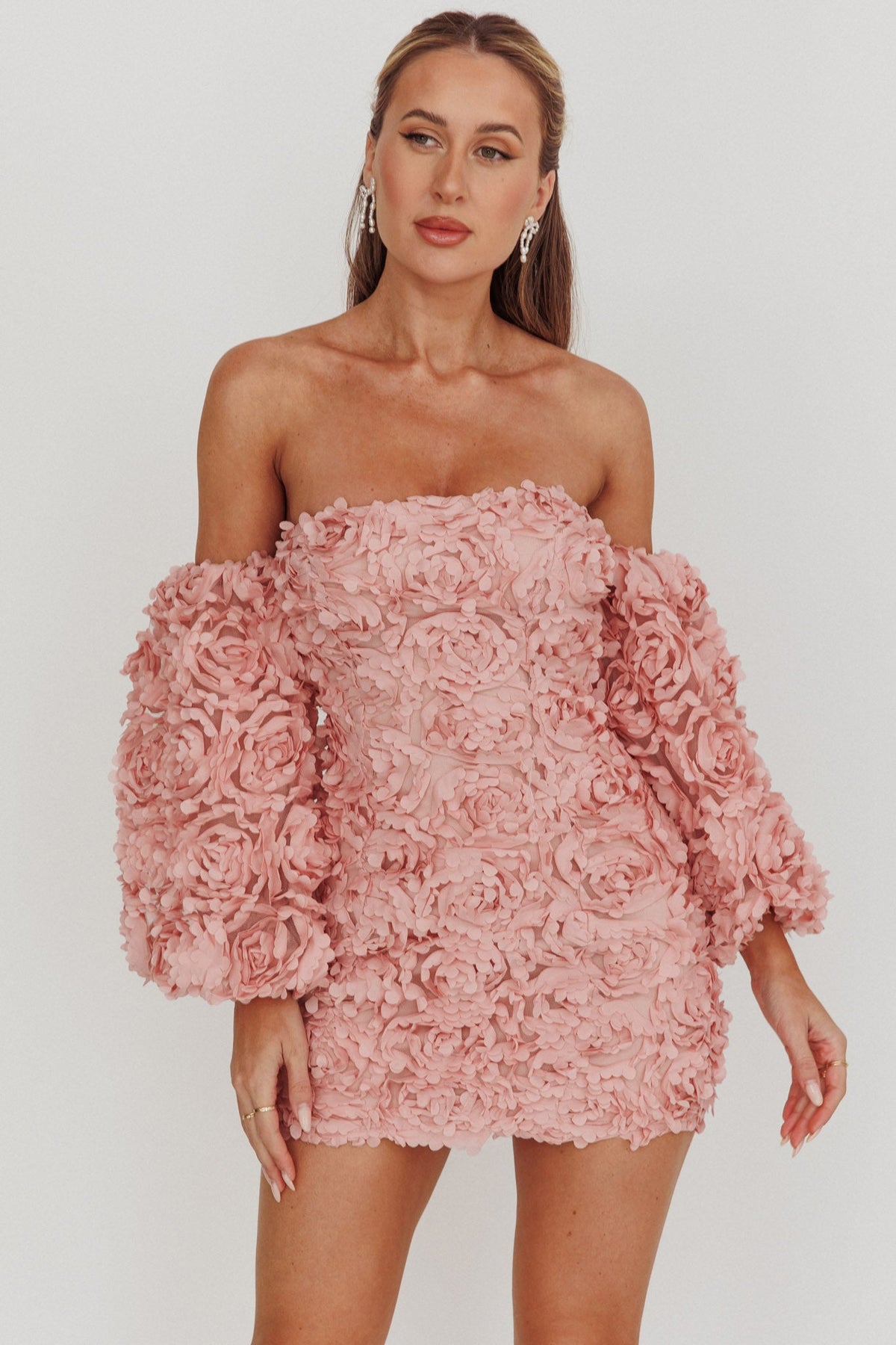 Vive La Rose Off-Shoulder Floral Mini Dress Blush