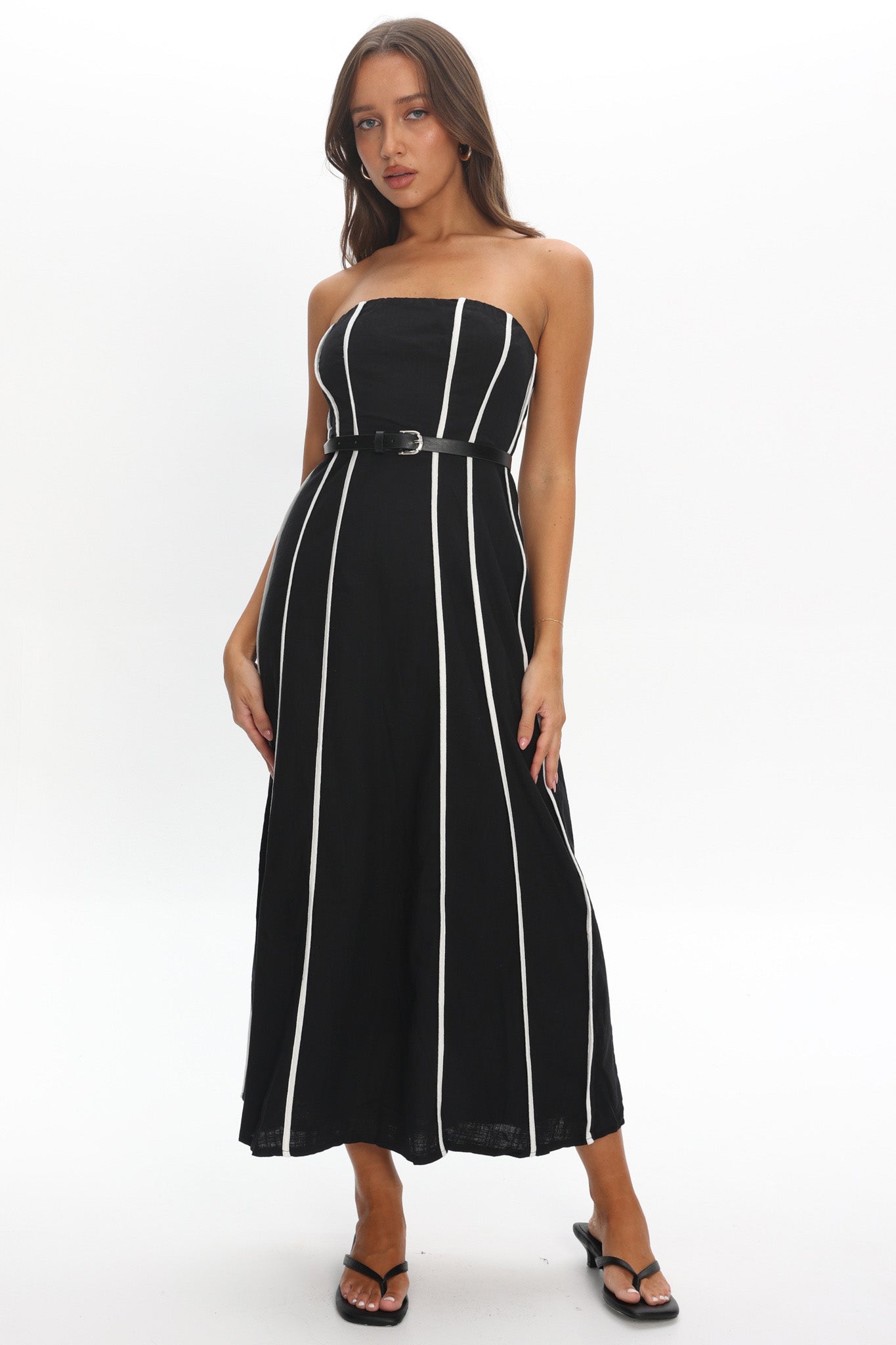 Azalea Sleeveless Midi Dress Black