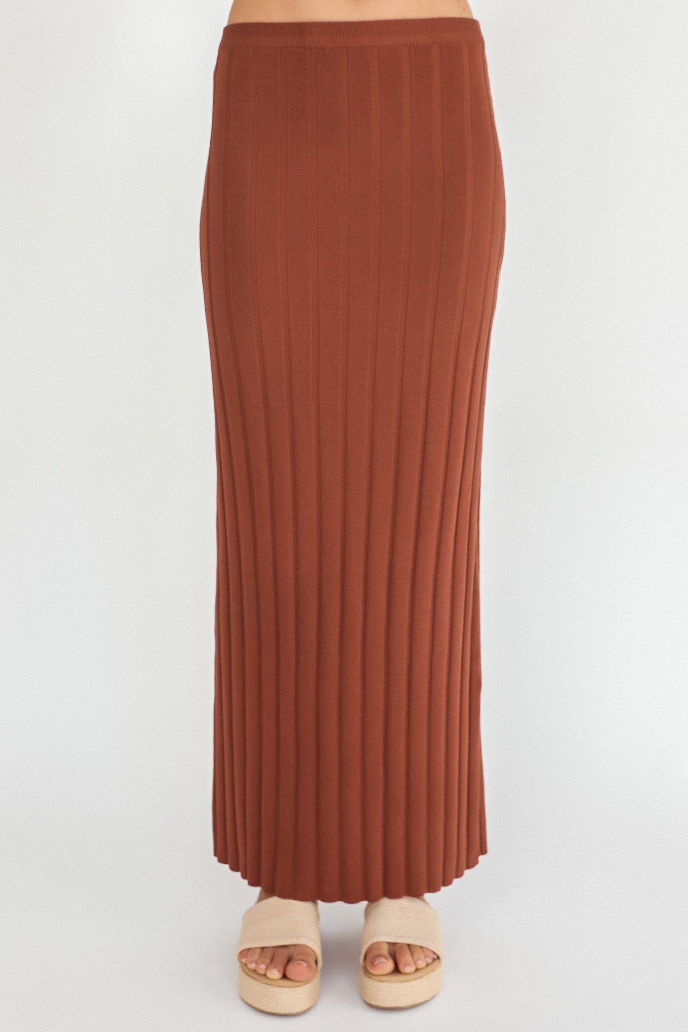 Kimora Ribbed Knit Maxi Skirt Brown