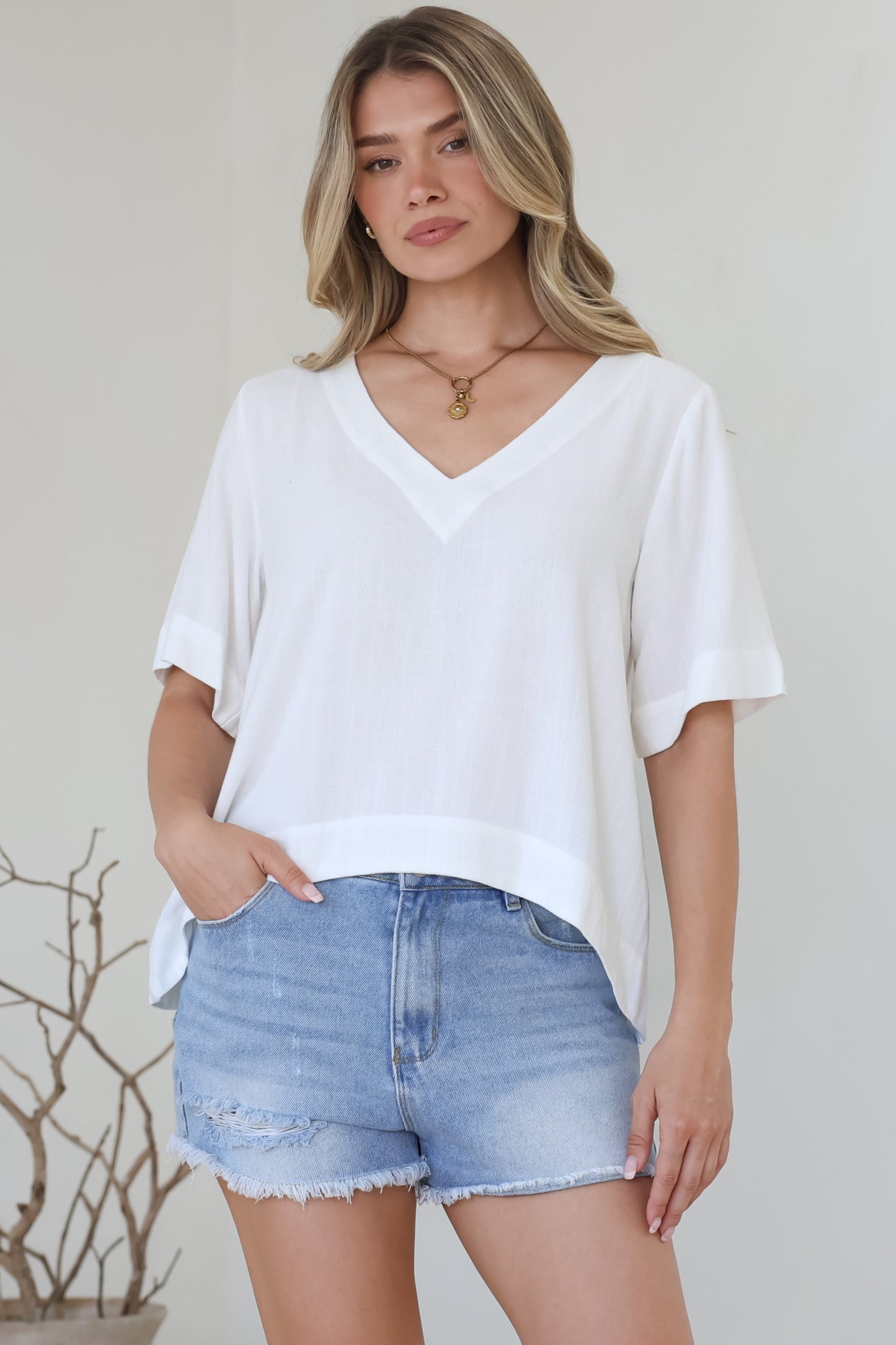 Shandy Top - V-Neck Boxy High Low Top with Short Sleeves in White